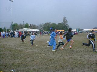 school pupil's relay race